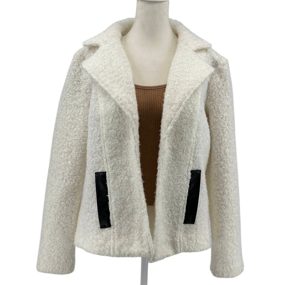 NYCC Teddy Coat WMNS M White Open Front Blazer Long Sleeve Soft Fuzzy Collared